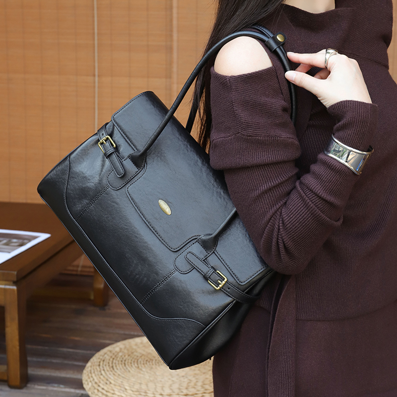 Sac sous les bras en cuir de q - Luxury Bags Tote avis et prix